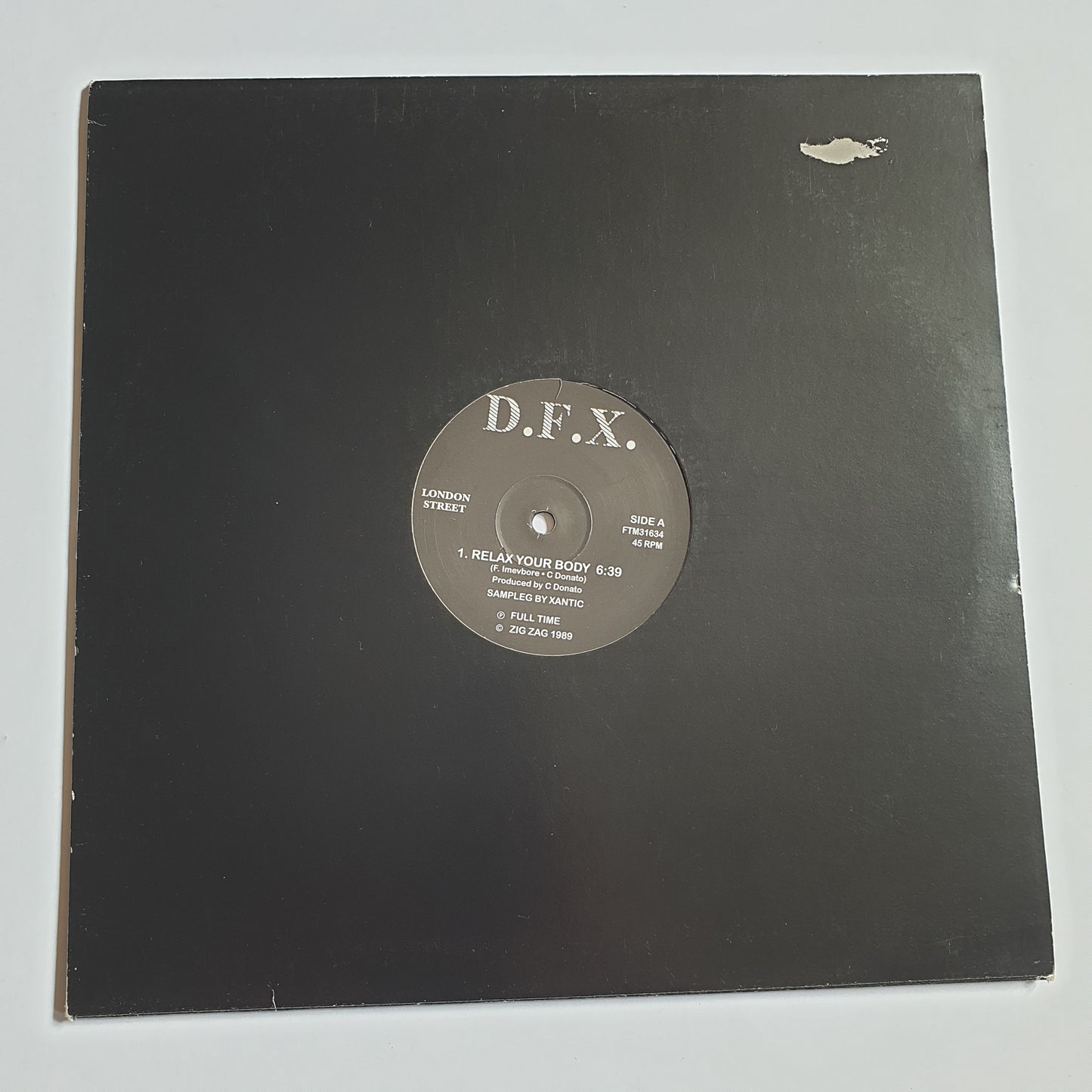 D.F.X. - Relax Your Body