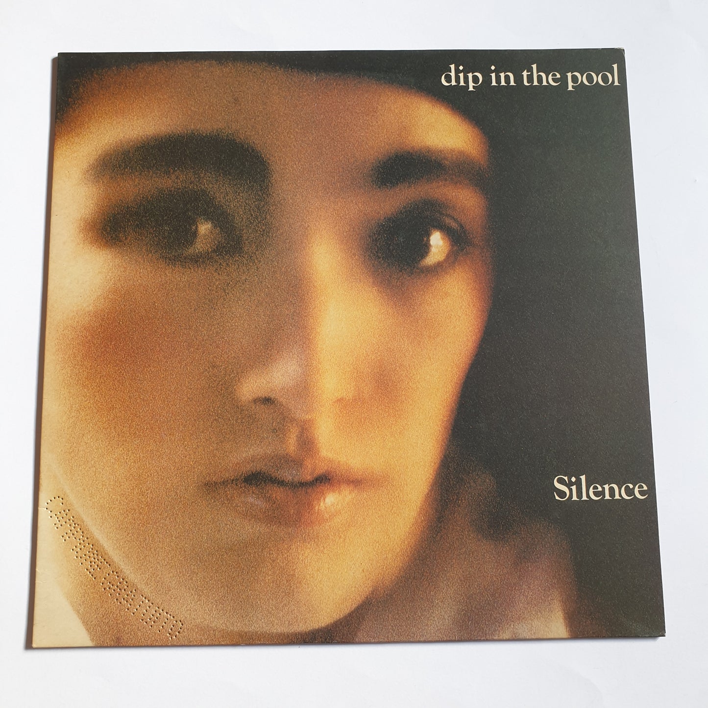 DIP IN THE POOL - Silence
