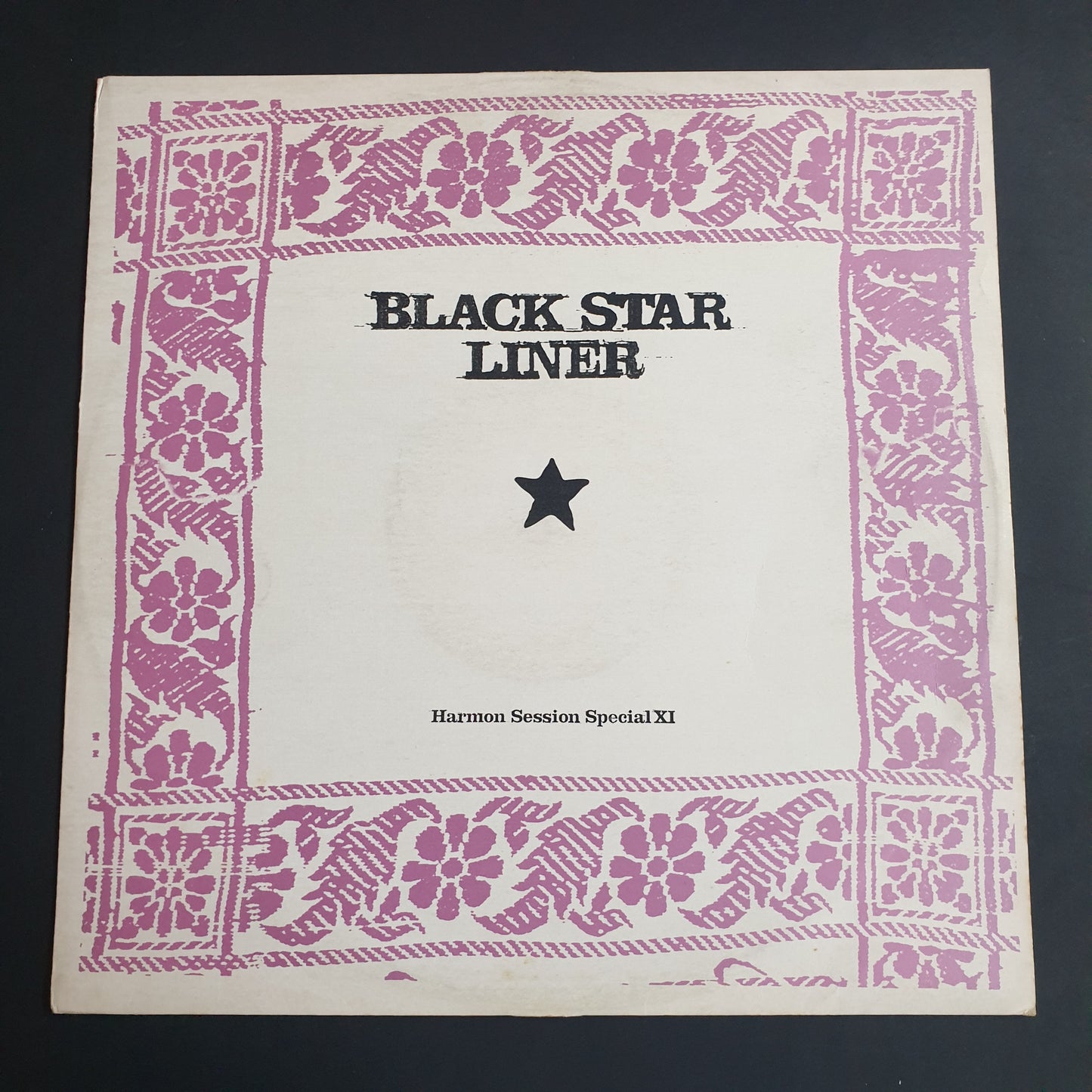 BLACK STAR LINER - Harmon Session Special XI
