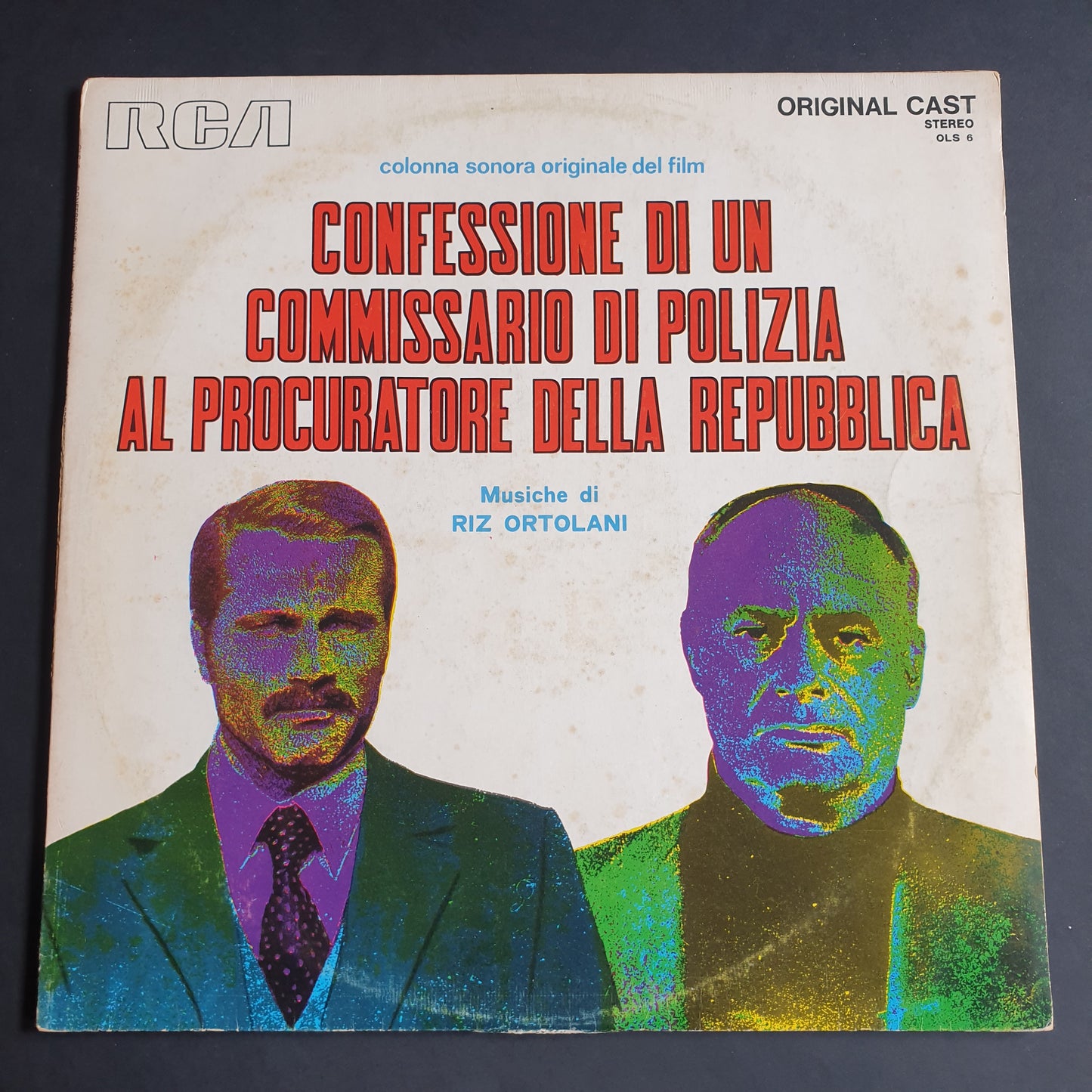 RIZ ORTOLANI - Confessione di Un Commissario di Polizia Al Procuratore della Repubblica