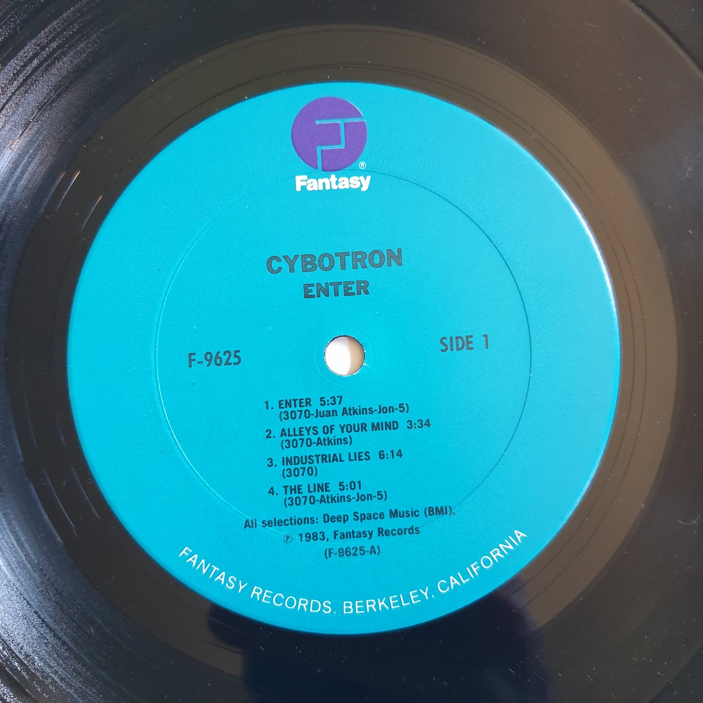 CYBOTRON - Enter
