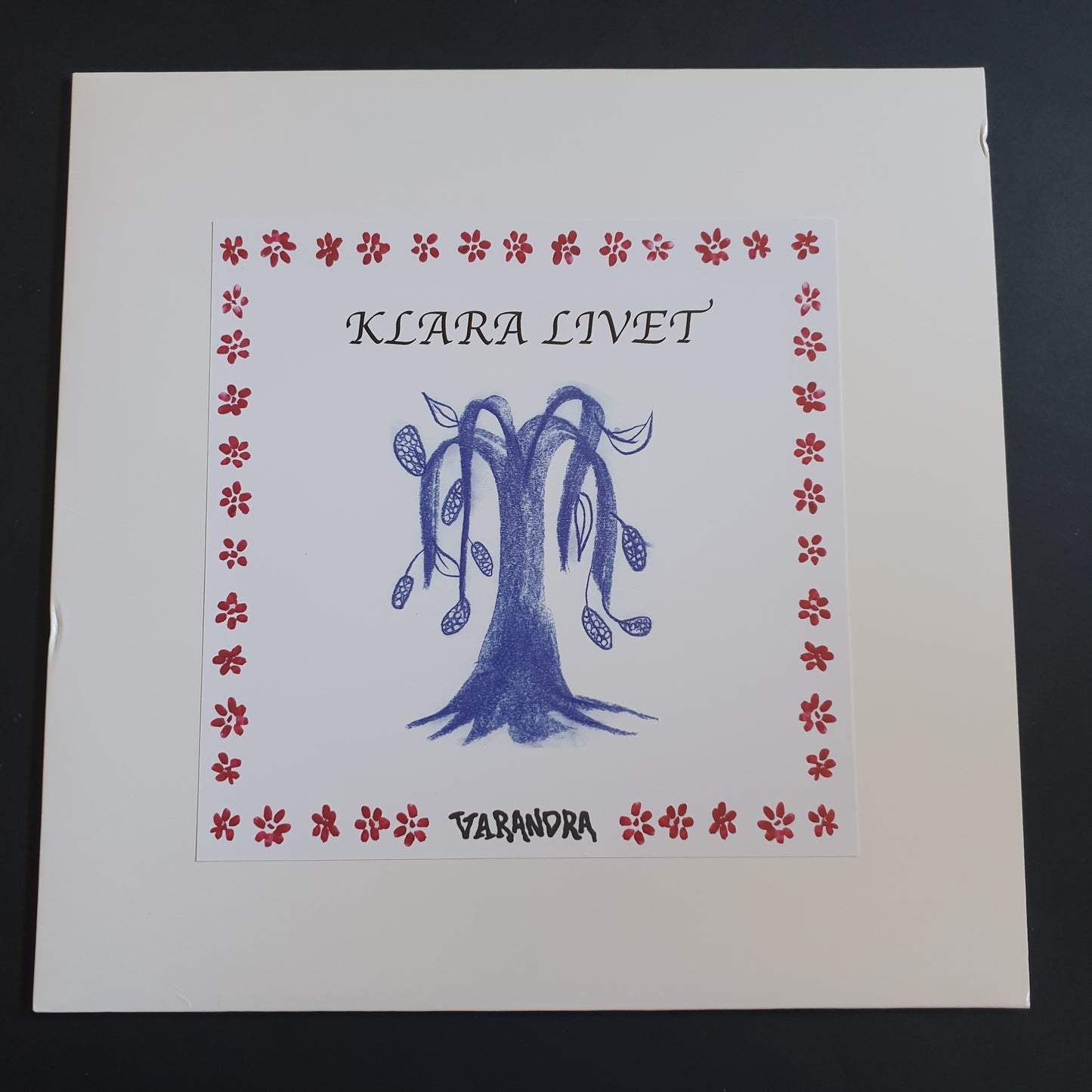 KLARA LIVET - Varandra