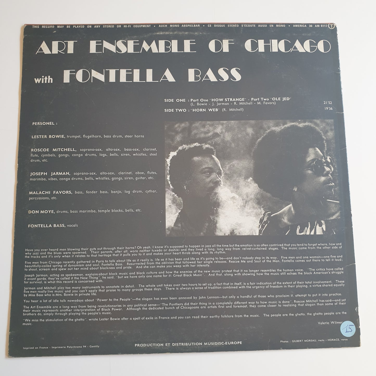 ART ENSEMBLE OF CHICAGO . With Fontella Bass