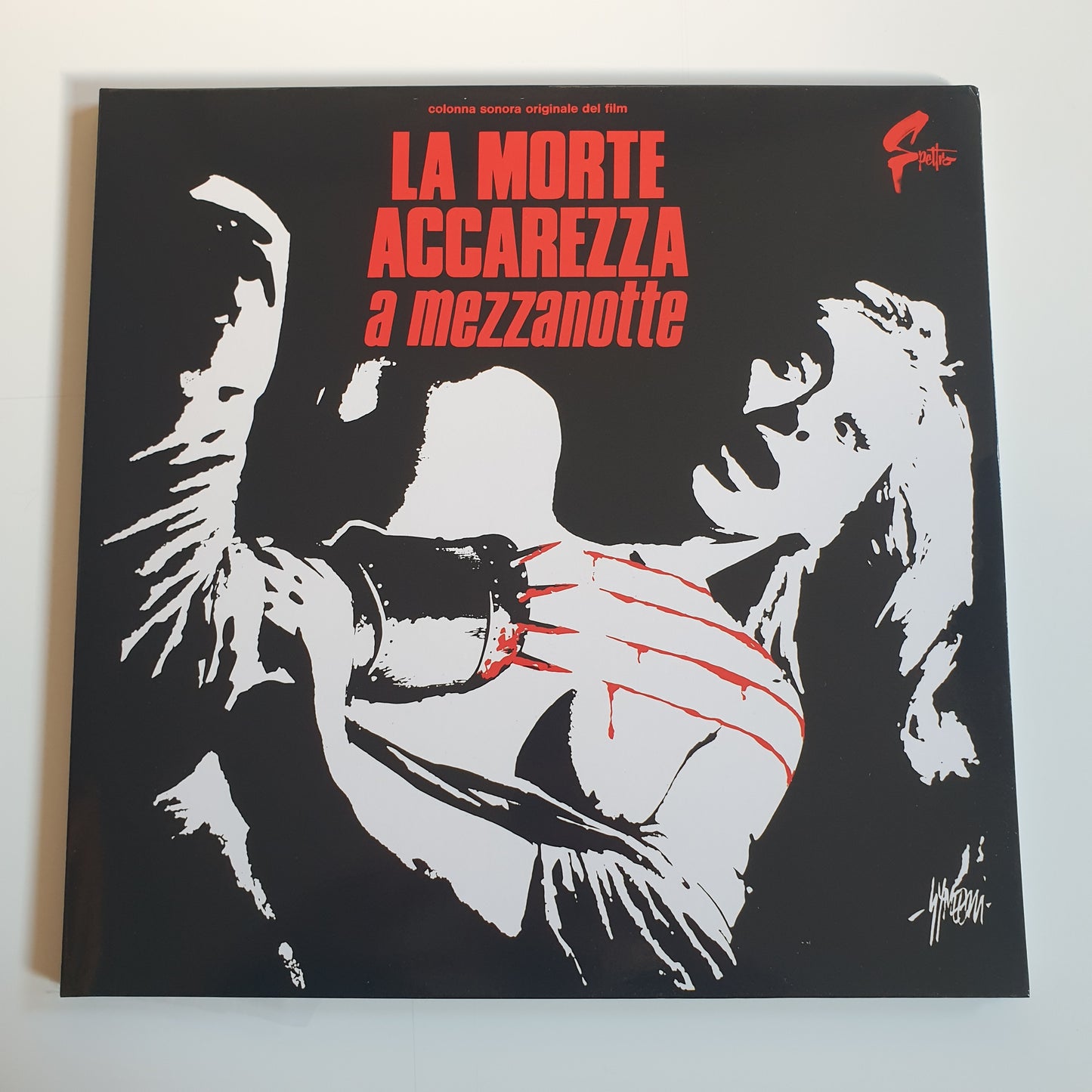 GIANNI FERRIO - La Morte Accarezza A Mezzanotte