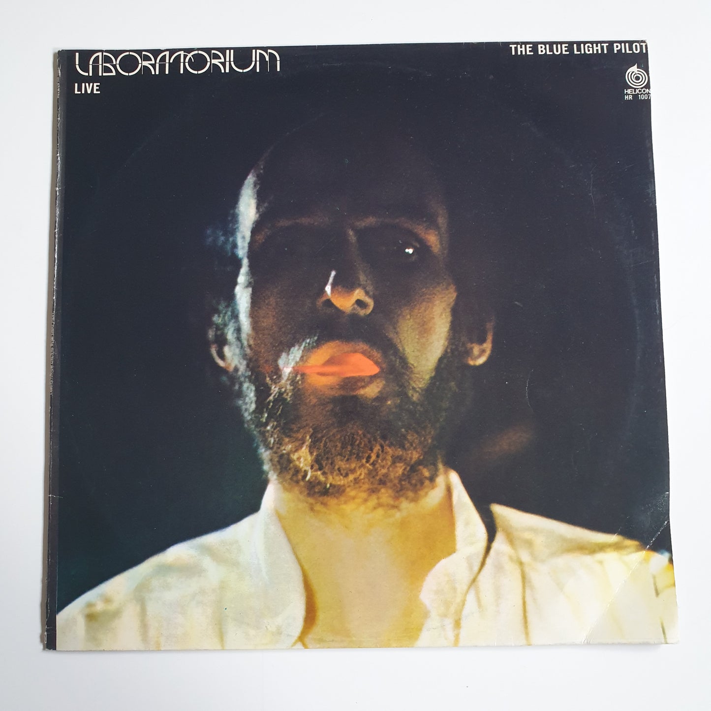LABORATORIUM - Live (The Blue Light Pilot)