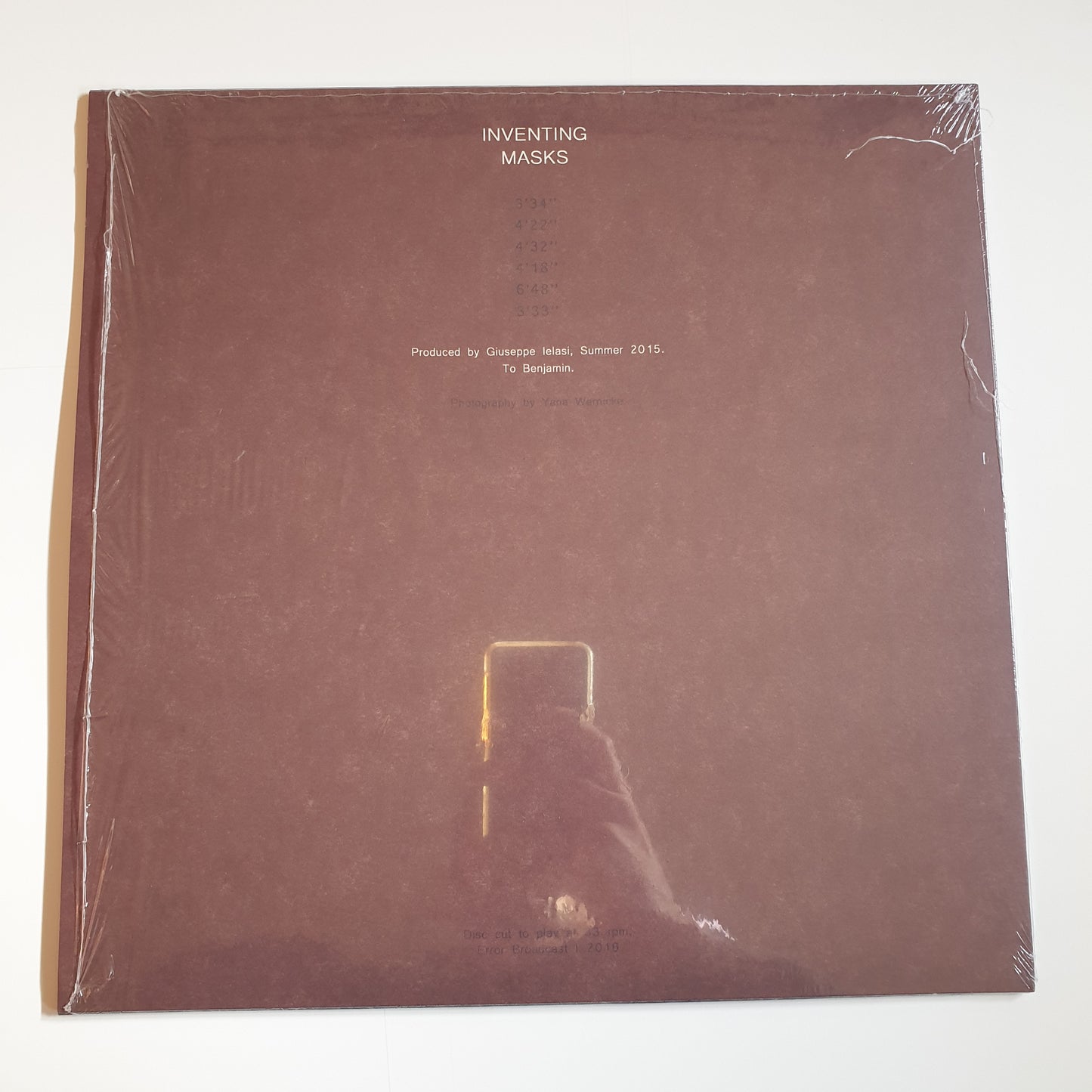 INVENTING MASKS - S/T